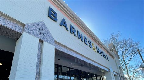 Barnes & noble press - Find out how to reach Barnes & Noble for various inquiries, such as online orders, store service, membership, and media and investor relations. You can also contact the store managers directly using the Store/Event Locator. 